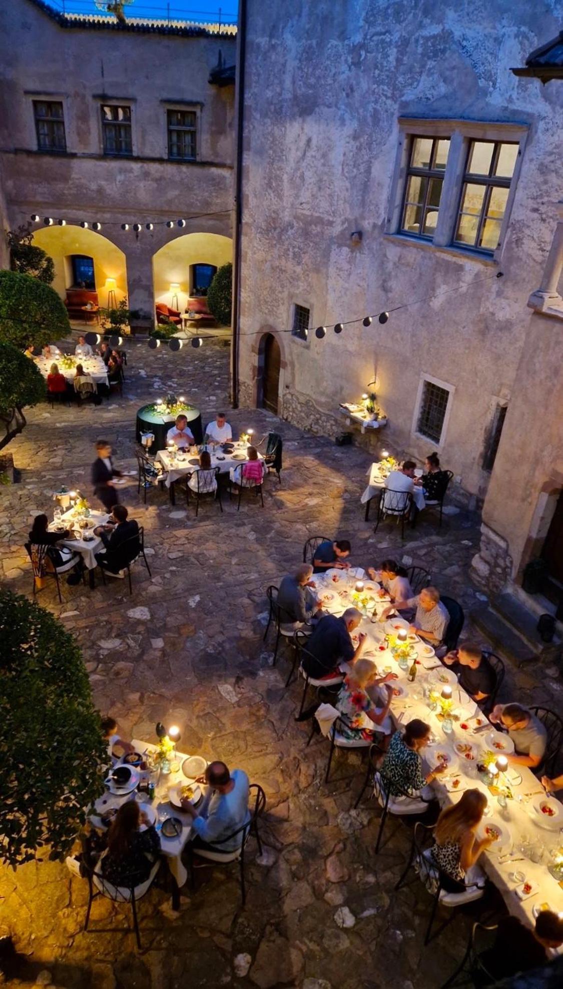 Schloss Freudenstein Appiano Sulla Strada Del Vino Exterior photo